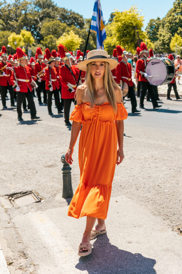 Φόρεμα μίντι με σφηκοφωλιά στο μπούστο πορτοκαλί 60242-201
