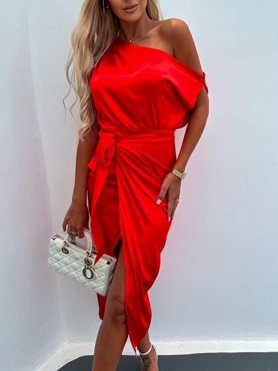 Φόρεμα με ένα ριχτό ώμο και κρουαζέ τελείωμα κόκκινο 80469-201
