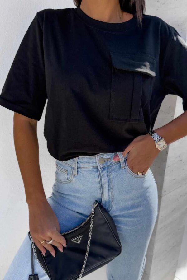 Μπλούζα κοντομάνικη με σχέδιο τσέπη μαύρη 90526-101