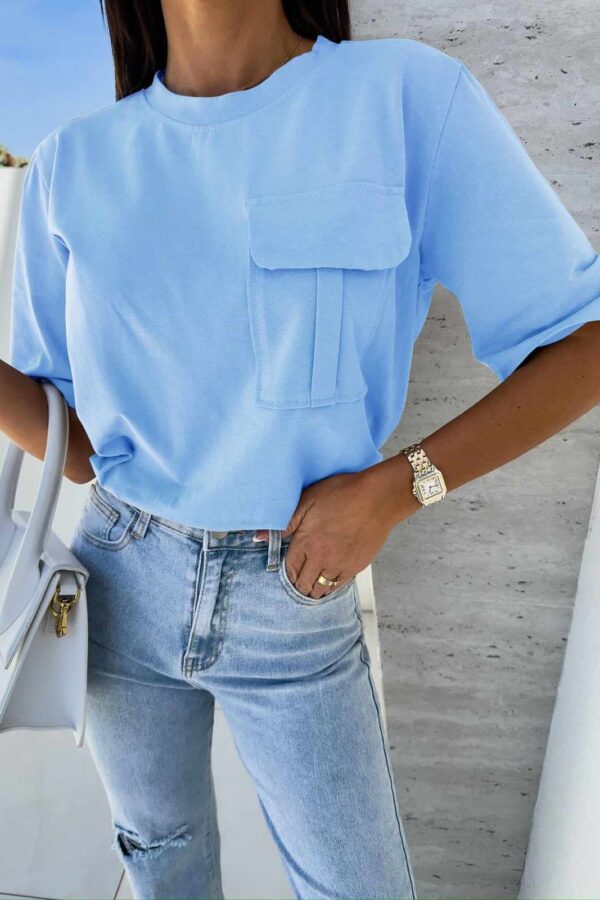 Μπλούζα κοντομάνικη με σχέδιο τσέπη γαλάζια 90526-101