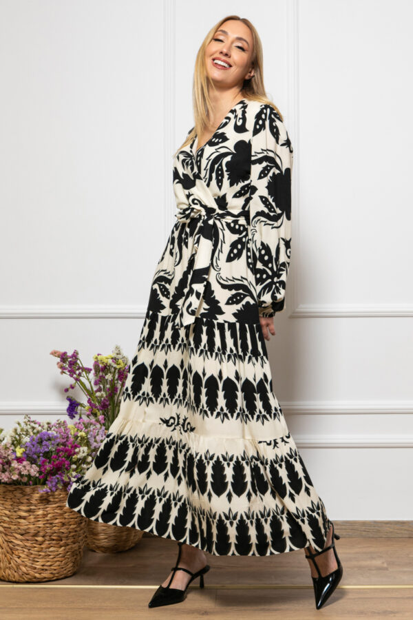 Φόρεμα με κρουαζέ μπούστο και ζώνη μακρύ εκρού μαύρο 10105-236