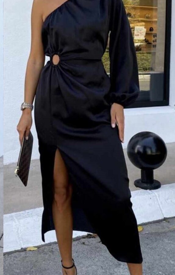 Φόρεμα σατινέ με έναν ώμο και cut στη μέση μαύρο 10107-201