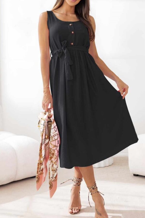 Φόρεμα μίντι με διακοσμητικά κουμπιά και ζώνη μαύρο 10341-201